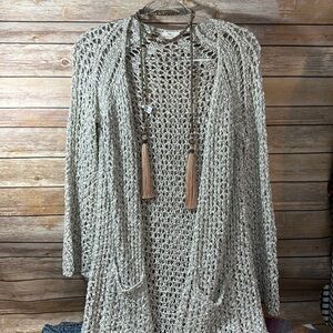Hummingbird long crochet pocket cardigan